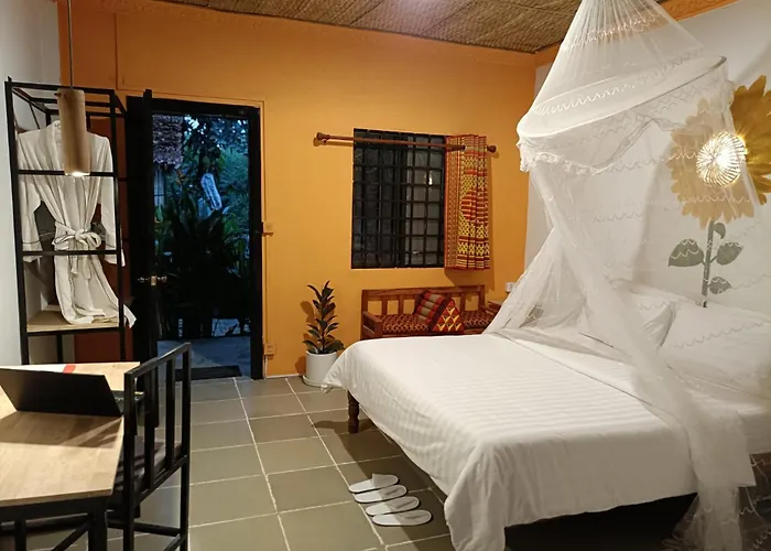 Kwatera prywatna Authentic Khmer Experience Package By Siem Reap Homesteading Phumi Trach Pok
