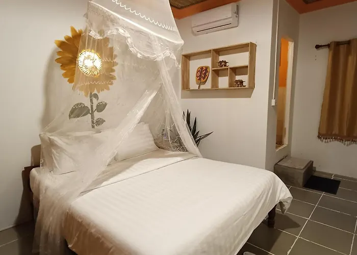 Kwatera prywatna Authentic Khmer Experience Package By Siem Reap Homesteading *
