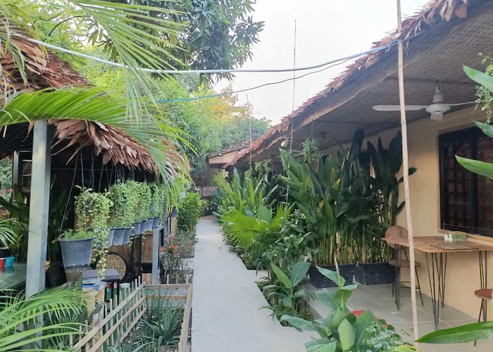 Kwatera prywatna Authentic Khmer Experience Package By Siem Reap Homesteading *